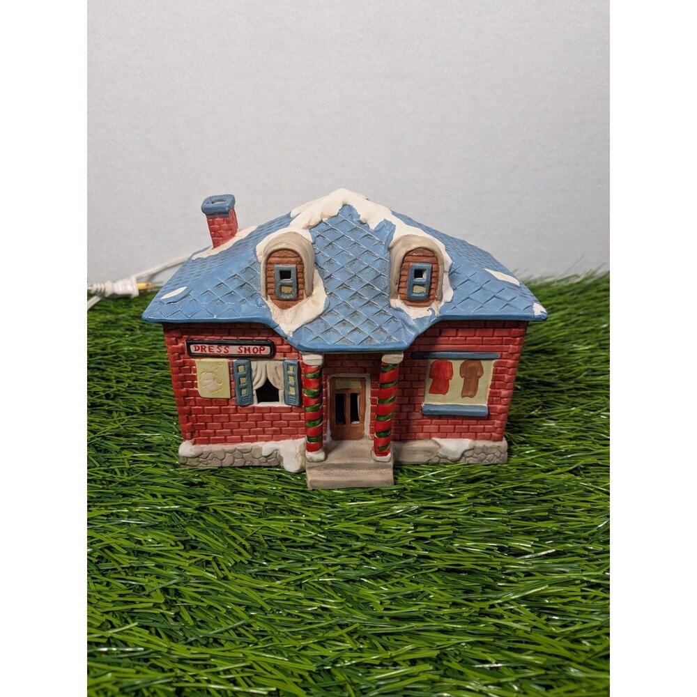 Vintage 1992 Christmas Streets Village Porcelain Brick Lighted House Works
